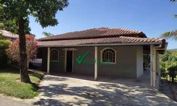 Imagem 3: Chácara com casa principal e casa de caseiro com maravilhoso acabamento