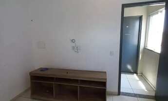 Imagem 4: Quitinete com 1 suíte, sala, cozinha. Bem ventilado e agradável. Bairro residencial com co