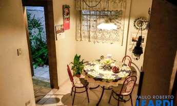 Imagem: SOBRADO - VILA MARIANA - SP