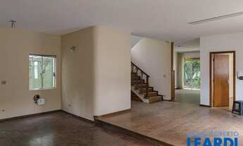 Imagem: CASA ASSOBRADADA - PACAEMBÚ - SP