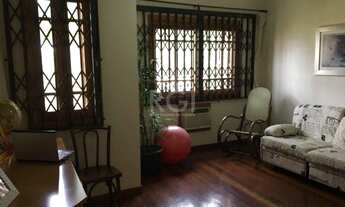 Imagem 5: Porto Alegre - Casa Padrão - Tristeza