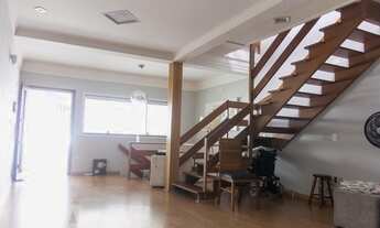 Imagem 2: Casa à Venda - Assunção, 3 Quartos, 368 m2