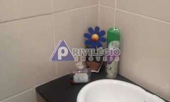 Imagem 7: Linda sala comercial, ampla e totalmente reformada , constituída de 30m² no Centro do RJ