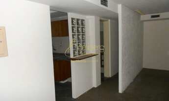 Imagem 2: Espaçoso e bem localizado!