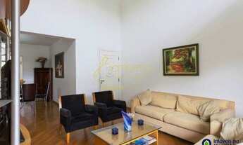 Imagem 3: Sinta-se em uma casa nesta encantadora Cobertura de frente para uma reserva rua nobre