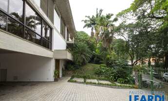 Imagem 7: CASA ASSOBRADADA - BELA VISTA - SP