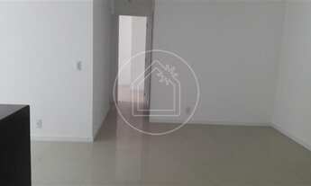 Imagem 7: Charitas - Excelente 2 suítes, novo, na segunda quadra