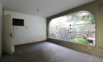 Imagem 3: Prédio em esquina comercial Moema