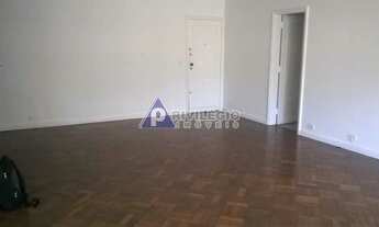 Imagem 4: OPORTUNIDADE EM LOCAL PRIVILEGIADO ENTRE PARQUE LAJE E LAGOA! 4 QTOS COM DUAS VAGAS! VISTA