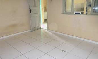 Imagem: Casa de vila- 01 quarto - Piedade