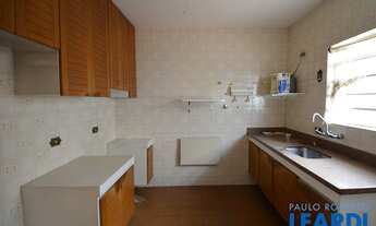 Imagem 7: CASA ASSOBRADADA - MORUMBI - SP