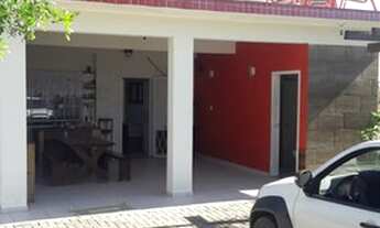 Imagem 2: Sobrado Bem Localizado-Ponto Comercial- Balneário Piçarras - SC