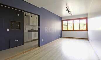 Imagem 5: EXCELENTE APARTAMENTO COM 2 DOMITÓRIOS, 1 SUÍTE E 1 VAGA DE GARAGEM COBERTA