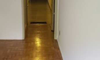 Imagem 6: Apartamento para aluguel possui 55 metros quadrados com 1 quarto em São João - Porto Alegr