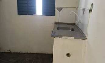 Imagem 3: Aluga kit na Quadra 31 setor leste 2quartos sala cozinha 600 reais