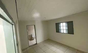 Imagem 5: Alugo casa 2 quartos - Bairro São Jorge