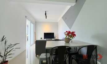 Imagem 3: Apartamento mobiliado com 2 dormitórios e 2 vagas + hobby box em Carvoeira - Florianópolis