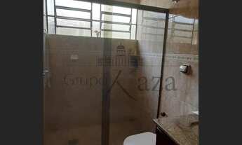 Imagem 7: Casa Residencial Comercial - Jacareí - 250m² - 3 Dormitórios ,sendo 01suite, 211 m²