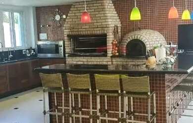 Imagem 9: Casa de alto padrão a venda na Serra da Cantareira, condomínio fechado