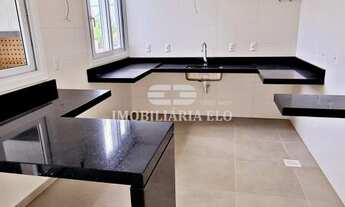 Imagem 6: Sobrado novo, 03 dormitórios, todos suíte! Vagas para até 06 carros!