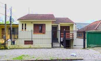 Imagem 1: Casa para Venda - 150m², 4 dormitórios, sendo 1 suites, 5 vagas - Teresópolis