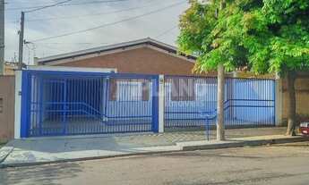 Imagem: Locação de Casas / Padrão na cidade de