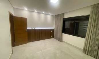 Imagem 2: Casa para Venda em Brasília, Setor Habitacional Arniqueira (Águas Claras), 4 dormitórios