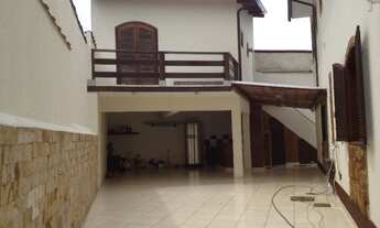 Imagem 2: Casa para venda tem 221 metros quadrados com 4 quartos em Barra da Tijuca - Rio de Janeiro