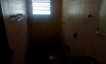 Imagem 6: Sobrado para aluguel possui 200 metros quadrados com 4 quartos