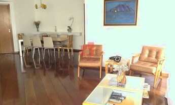 Imagem 4: Excelente imóvel, amplo, muito bem localizado, próximo a mercados, farmácias, comercio e b