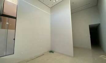 Imagem 4: Casa parque Brasília com garagem paralela