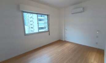 Imagem 5: Apartamento com 3 dormitórios sendo 2 suítes no Centro de Florianópolis