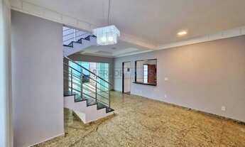 Imagem 5: Sobrado com 4 dormitórios para alugar, 270 m² por R$ 7.900/mês - Jardins Madri - Goiânia/G