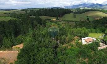 Imagem 2: Terreno de 730 m² em Itapeúna Próximo ao Clube do Cavalo e a 30 Minutos do Centro de Anch