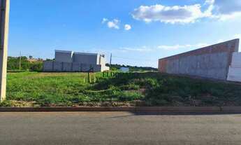 Imagem: Imóvel para venda tem 375 metros quadrados