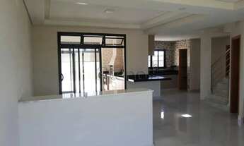 Imagem 3: Sobrado à venda e para alugar em Valinhos, Roncáglia, com 4 suítes, com 222 m²