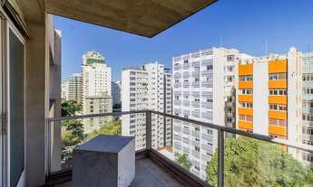 Imagem 6: Cobertura espaçosa com ótima área externa numa das melhores ruas de Higienópolis