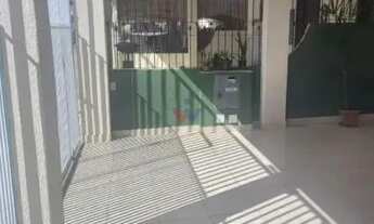 Imagem 2: Sobrado 3 Quartos à Venda no Pinheirinho Conforto, Garagem e Ótima Localização