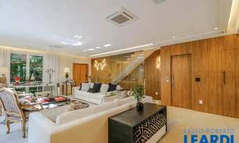 Imagem 5: CASA EM CONDOMÍNIO - VILA MADALENA - SP