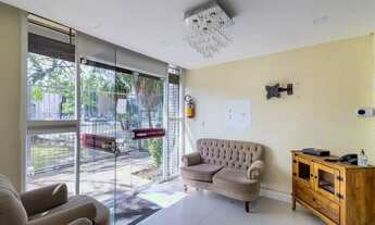 Imagem 4: Loja Mobiliada com aproximadamente 84m² de área privativa divididos em 7 ambientes