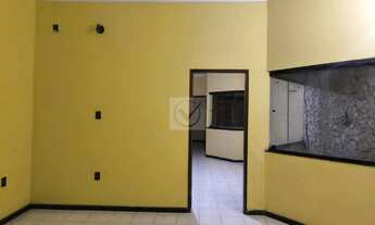 Imagem 7: Exclusivo em Ponto Estratégico: Versatilidade Residencial e Comercial com Área Gourmet de