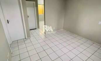 Imagem 2: Apartamento Reformado no Quinta BR Cedro | 2 Quartos sendo 1 Suíte com ar condicionado