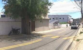 Imagem: Casa no Porto D x27 aldeia, rua principal