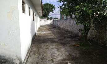 Imagem 6: Casa de esquina bancários