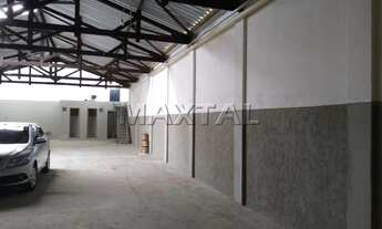 Imagem 2: Galpão comercial com 320m², com pé direito de 4 metros, escritório, piso de concreto, 4 ba