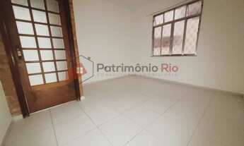 Imagem 2: Apto vazio, térreo, 2 quartos na Praça da Cetel, aceitando financiamento!