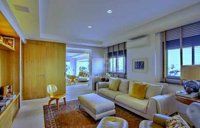 Imagem 12: More em uma obra de arte contemporânea. Cobertura no Jardim Guedala