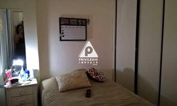 Imagem 5: Excelente saleta/quarto à uma quadra da praia!!