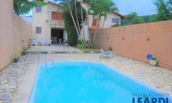 Imagem: SOBRADO - CÓRREGO GRANDE - SC