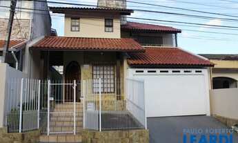 Imagem 2: SOBRADO - SACO DOS LIMÕES - SC